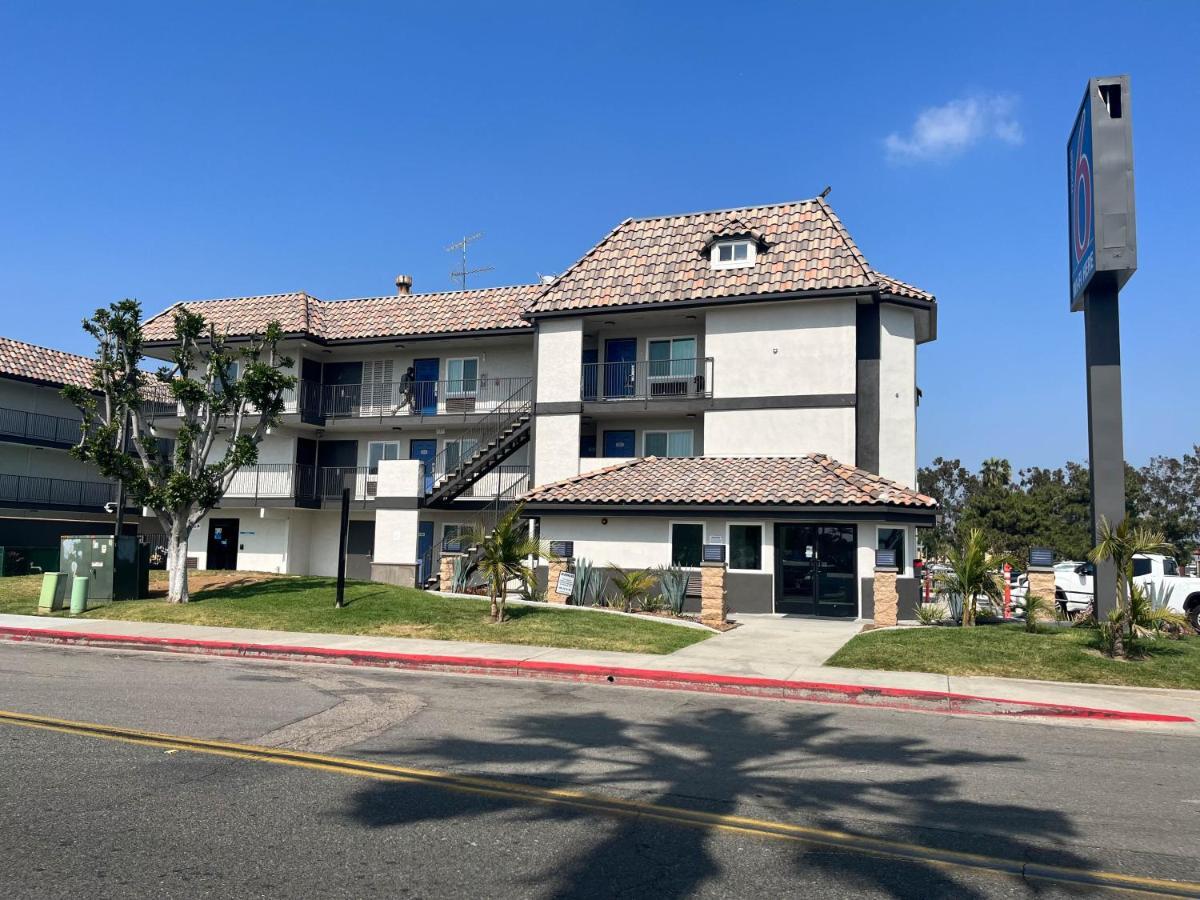 Motel 6-Escondido, Ca Экстерьер фото