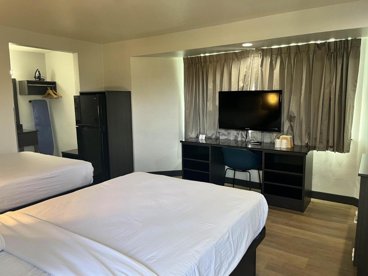 Motel 6-Escondido, Ca Экстерьер фото