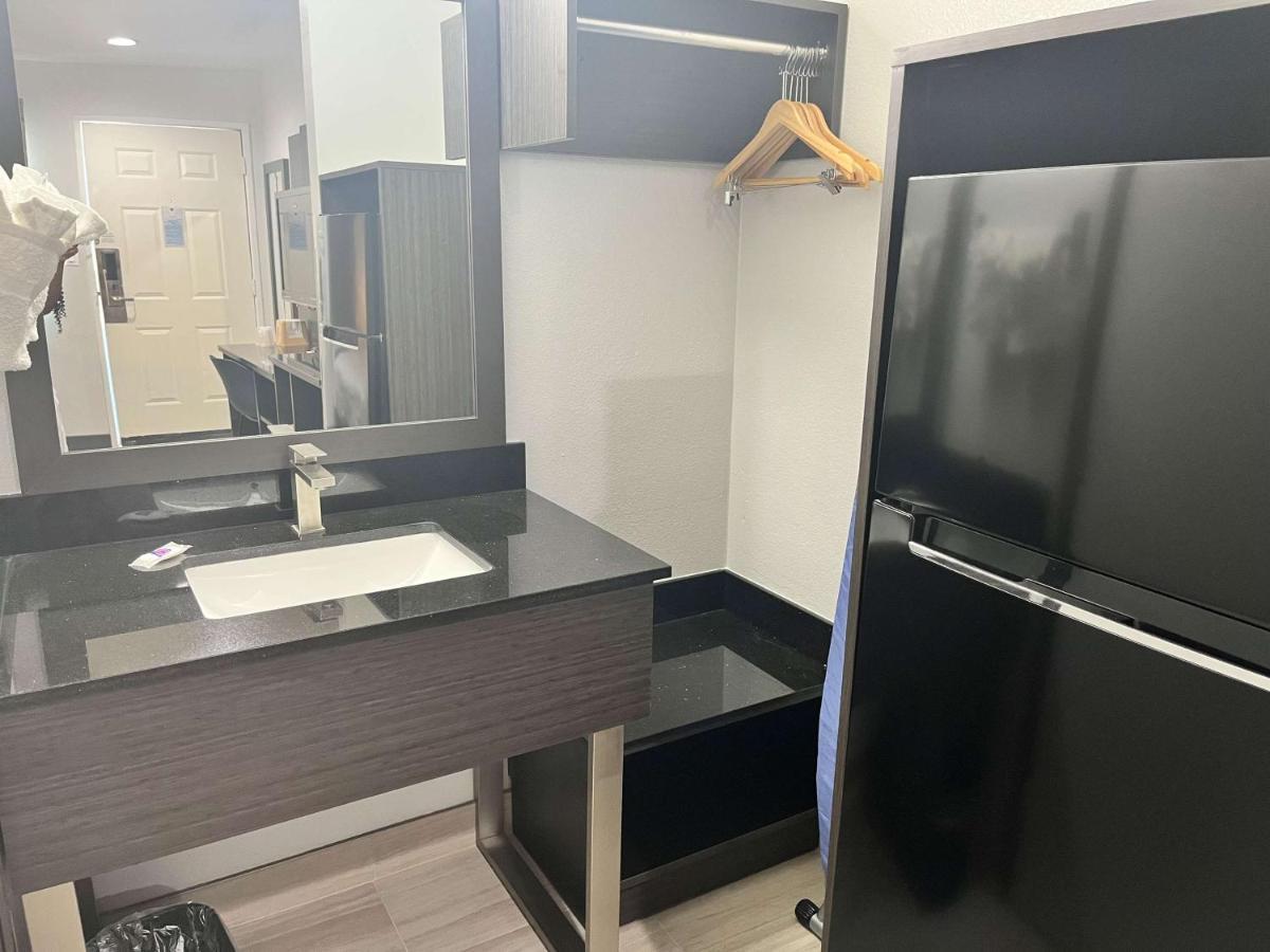 Motel 6-Escondido, Ca Экстерьер фото